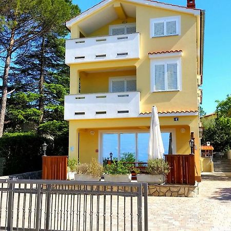 Villa Bionda Малинска Экстерьер фото